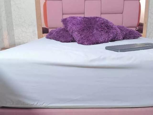 Mara-Lopez from BongaCams is Freechat