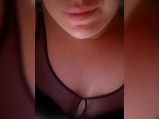 Marinade from BongaCams is Freechat