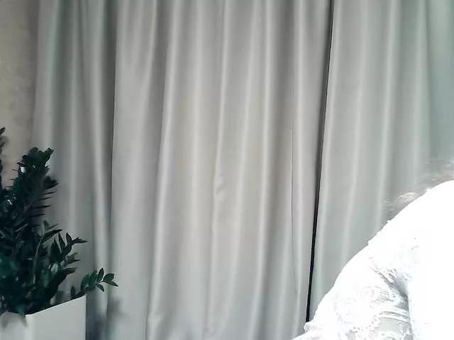 mariska-kiska from BongaCams is Freechat