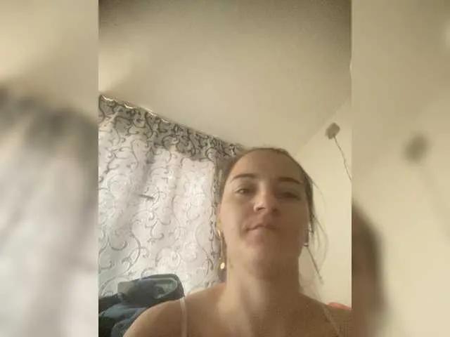 Maya101 from BongaCams