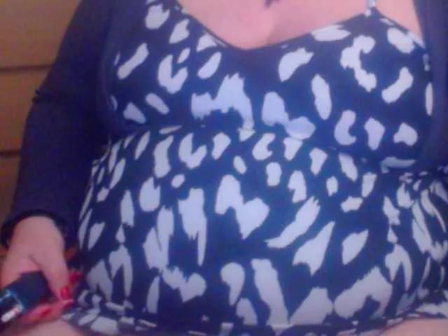 mayalove4u from BongaCams