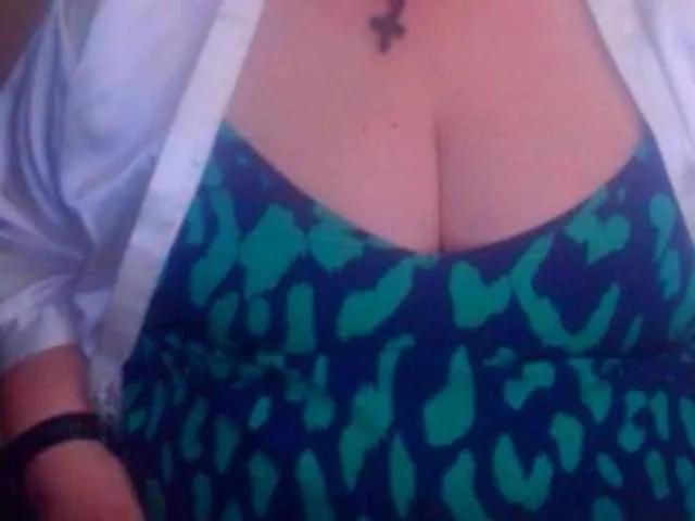 mayalove4u from BongaCams