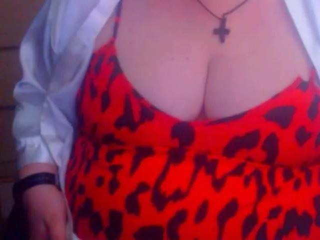 mayalove4u from BongaCams is Freechat