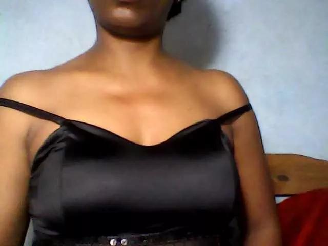 MayaQueen from BongaCams