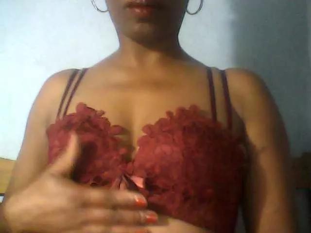 MayaQueen from BongaCams