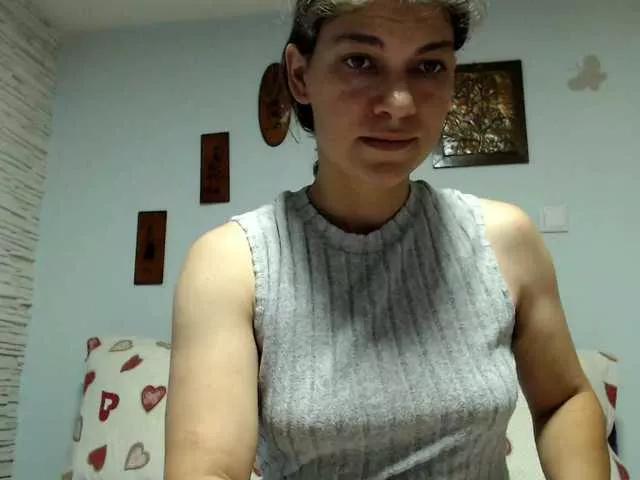 MercyLoves from BongaCams is Freechat