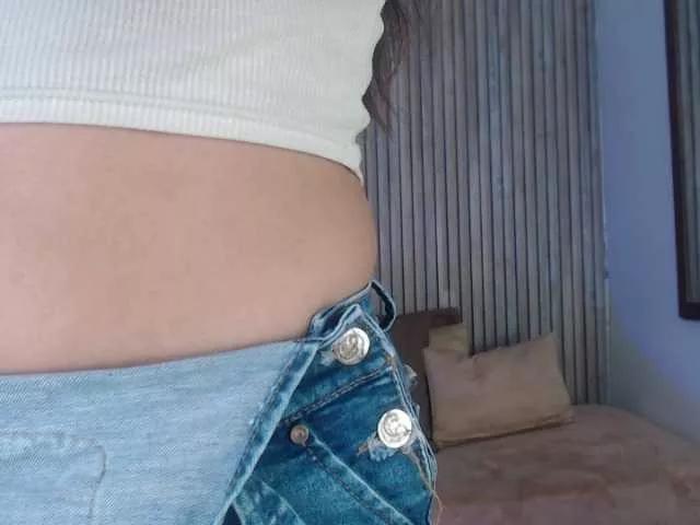 Michellee-20 from BongaCams is Freechat
