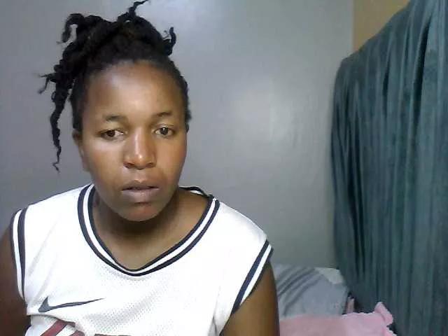 Midnightaura from BongaCams is Freechat