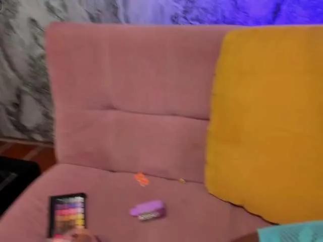 MiiaaCollinss from BongaCams