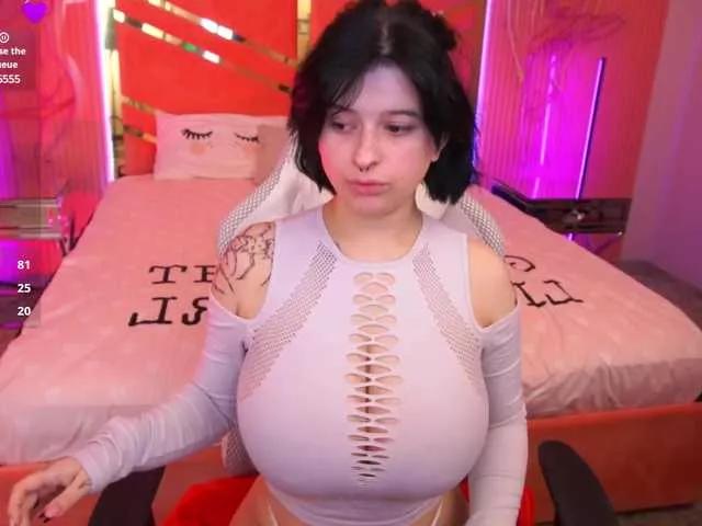 MikiiKiwi from BongaCams