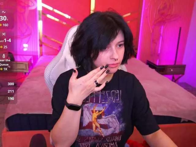 MikiiKiwi from BongaCams