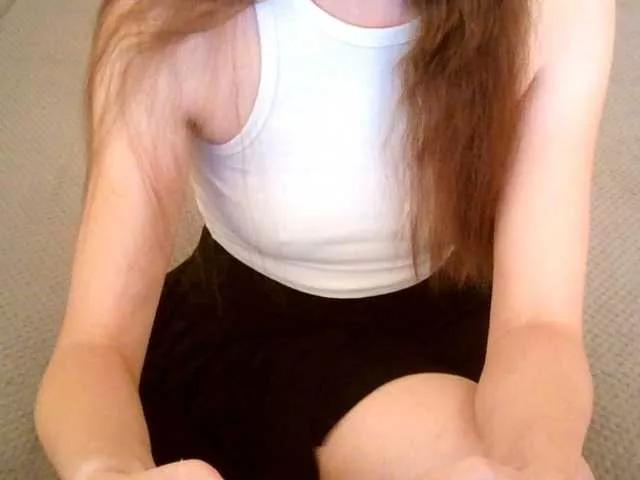 mikkirsan1 from BongaCams