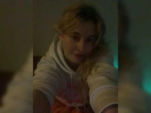 MilaElin from BongaCams is Freechat