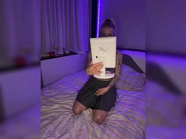 Millashaa from BongaCams