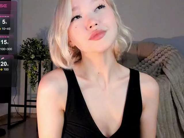 milli-sunrise from BongaCams