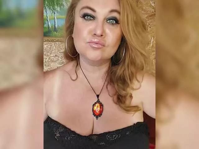 milli1983 from BongaCams