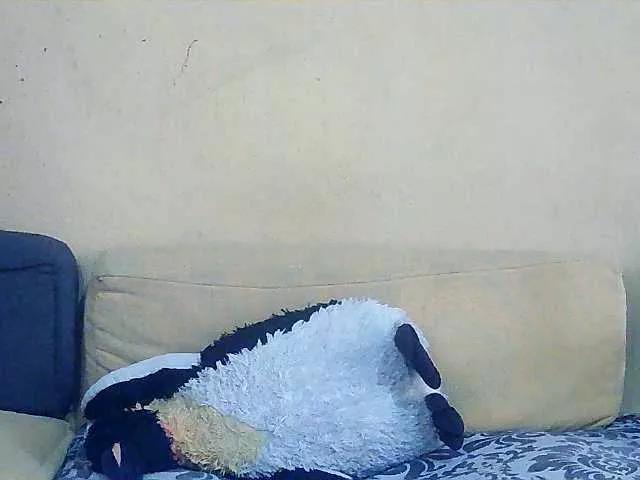 Mimie586 from BongaCams