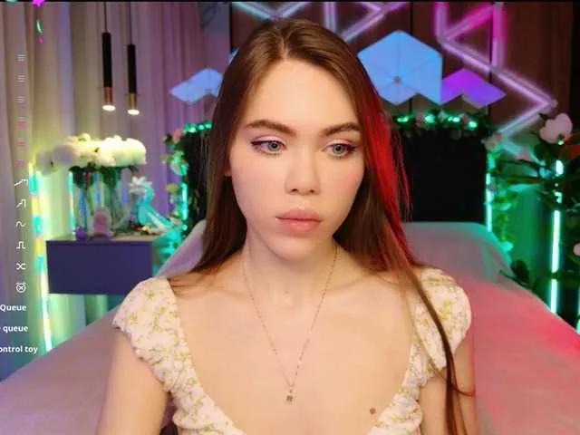 MimiForce from BongaCams