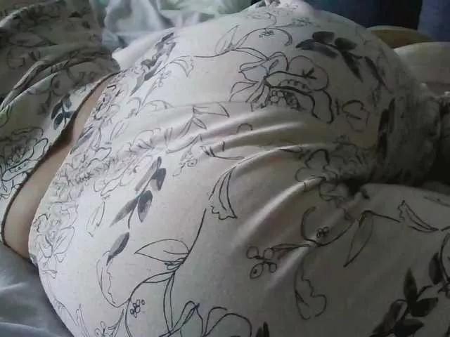MiniMilfa from BongaCams
