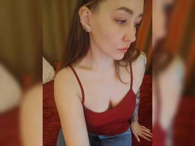 Minisuccubus from BongaCams