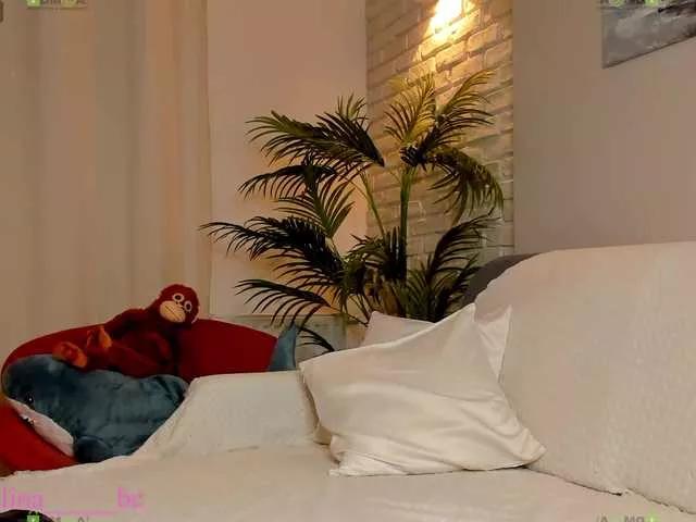 Miss-Boo from BongaCams