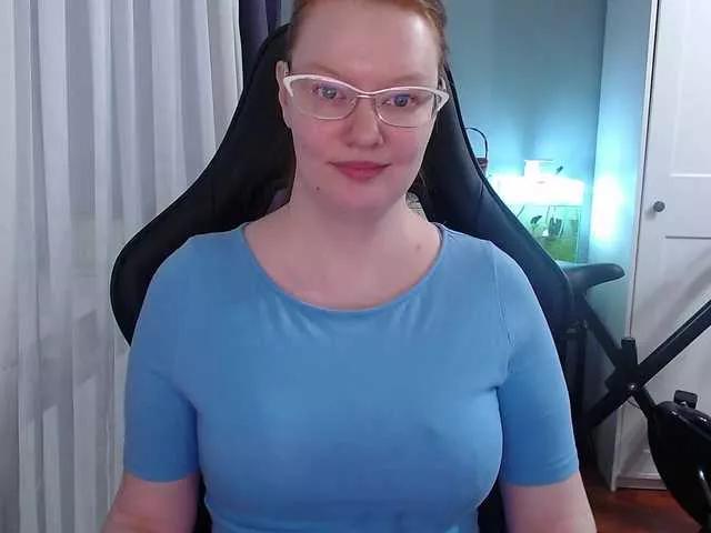 missInari from BongaCams