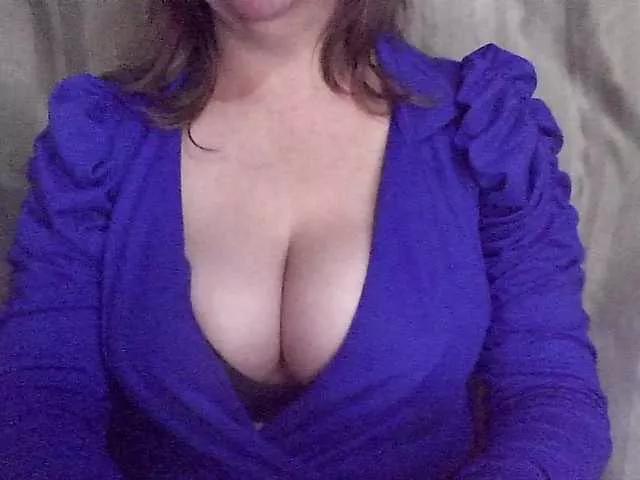 Mmmcutemm from BongaCams