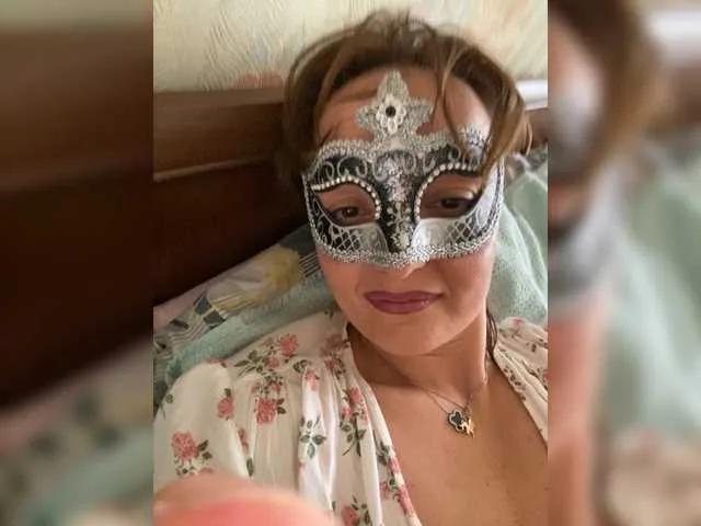 Molly-38 from BongaCams