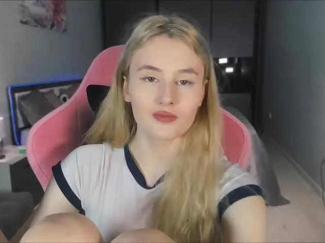 MollySands from BongaCams