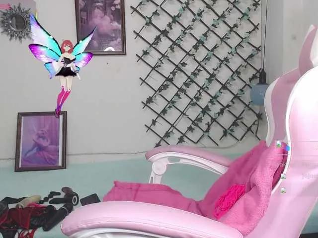 MOMCAMILA from BongaCams is Freechat