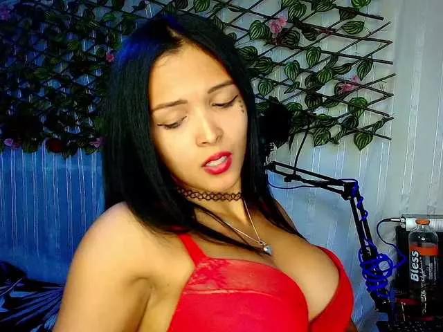 Mommyjeva from BongaCams