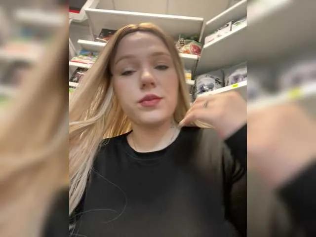 Monna-Krrrista from BongaCams is Freechat