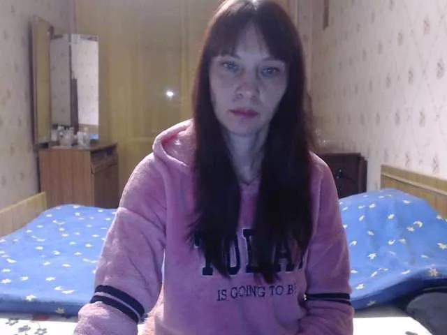moon-energy from BongaCams