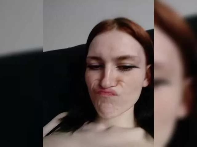 Moonlitmiragea from BongaCams is Freechat