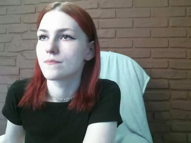 Moonlitmiragea from BongaCams