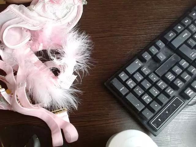 moonmaiden from BongaCams