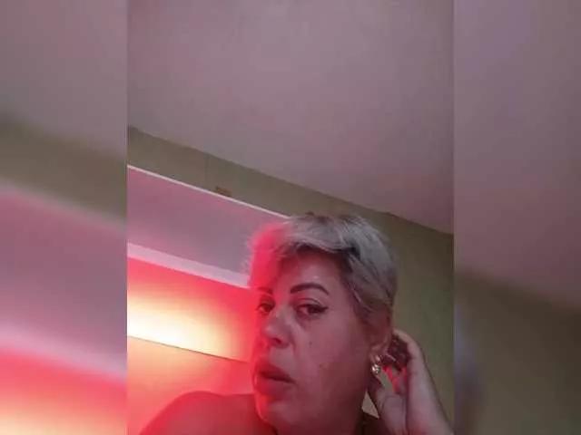 murr-kitty from BongaCams is Freechat