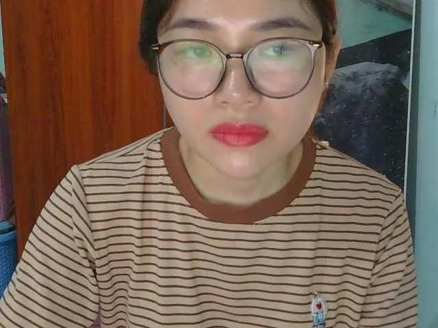 Nana7777 from BongaCams