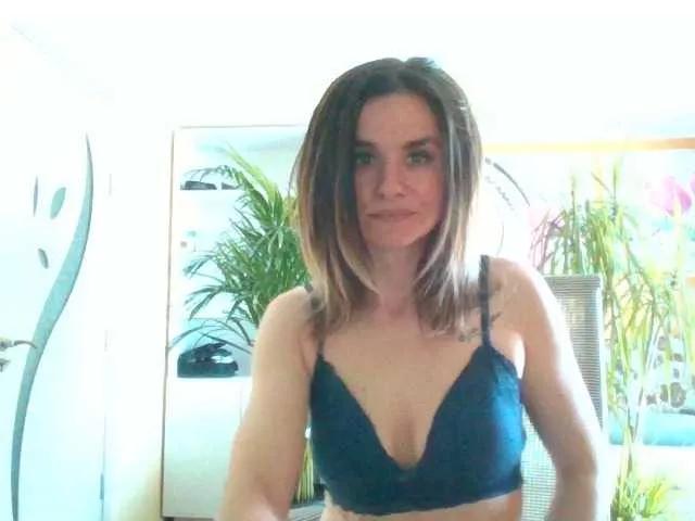Nanny-Lora from BongaCams is Freechat