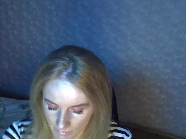 Nata85085 from BongaCams