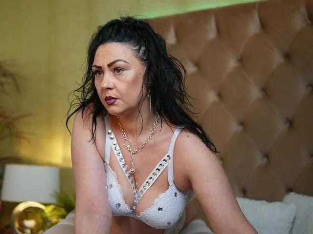 NataliaBella from BongaCams