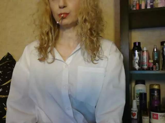 NatashaNannette from BongaCams