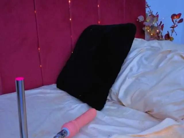 Checkout girls naked models with similar nickname. Cute sexy Free Models.