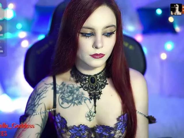 Nellene from BongaCams