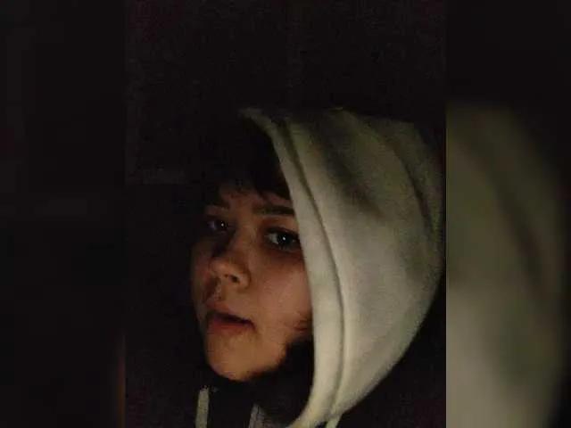 NessiePolly on BongaCams 