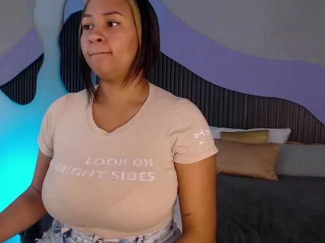 Nicolle-mariee from BongaCams is Freechat