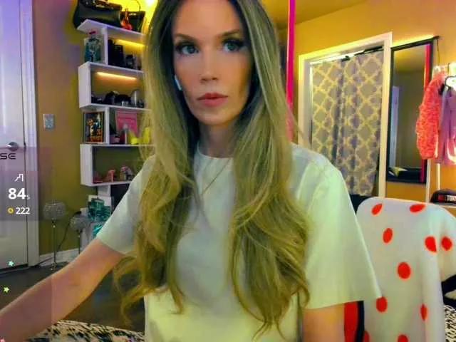 NikkiGlazer from BongaCams
