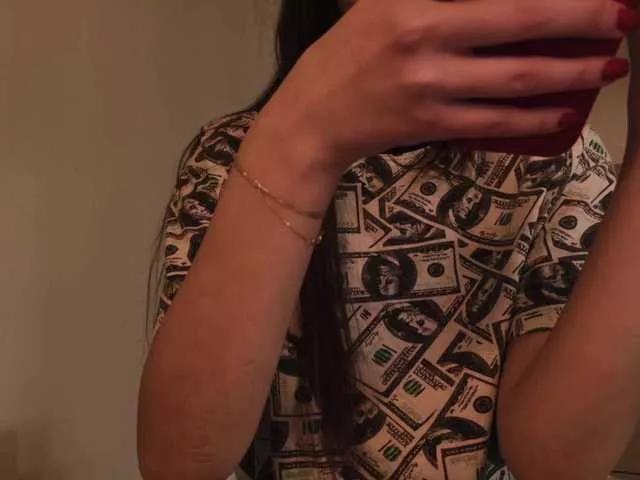 Ninilina from BongaCams