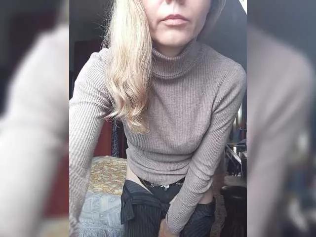 NinonDePeace from BongaCams is Freechat