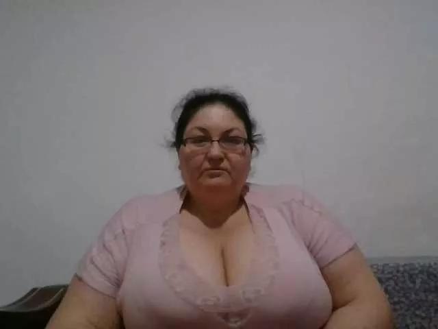 Nykyxo from BongaCams
